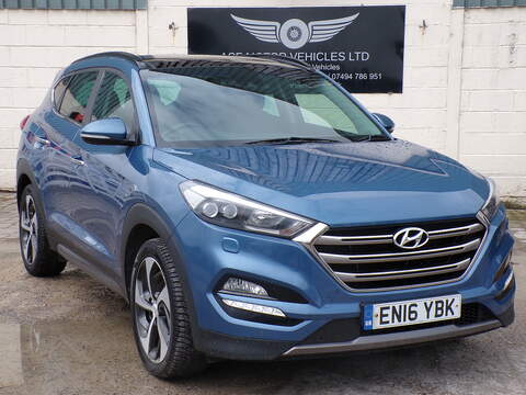 Hyundai TUCSON 1.4 HDi VTR+ Hatchback 5dr Diesel Manual Euro 5 (70 ps)