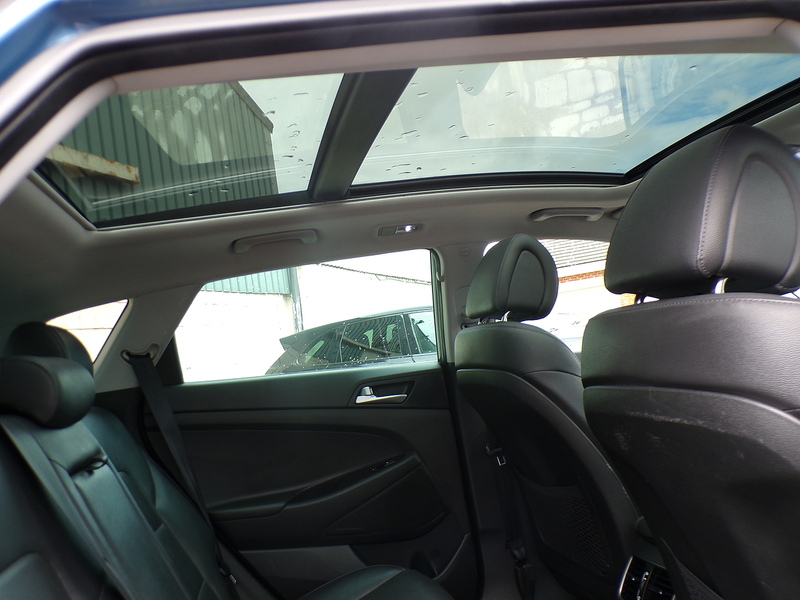 Hyundai TUCSON CRDi Blue Drive Premium SE - U2090