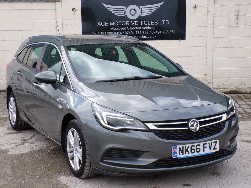 Vauxhall Astra CDTi ecoFLEX Design - U2094