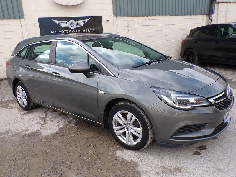 Vauxhall Astra CDTi ecoFLEX Design - U2094