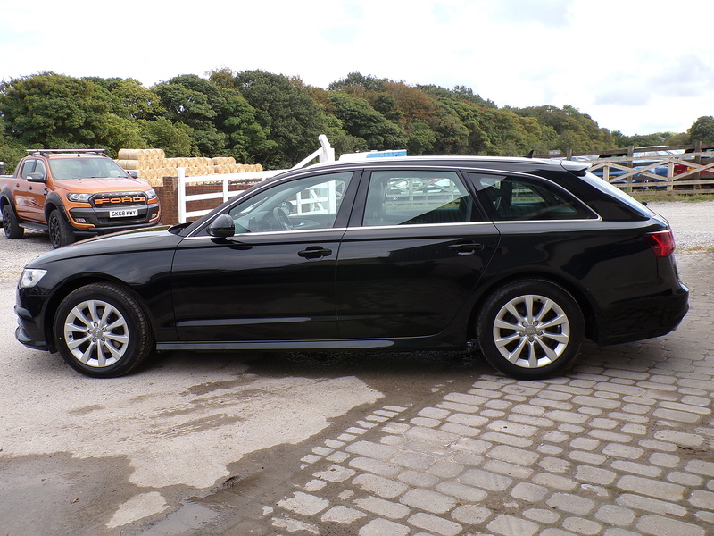 Audi A6 Avant TDI SE Executive - U2096