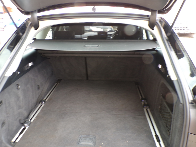 Audi A6 Avant TDI SE Executive - U2096
