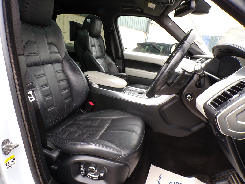 Land Rover Range Rover Sport SD V6 Autobiography Dynamic - U2099