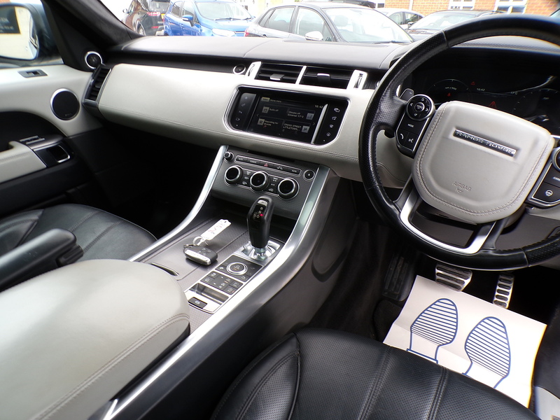 Land Rover Range Rover Sport SD V6 Autobiography Dynamic - U2099