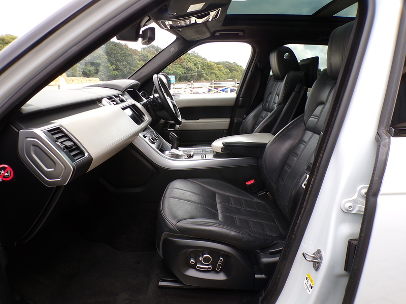 Land Rover Range Rover Sport SD V6 Autobiography Dynamic - U2099