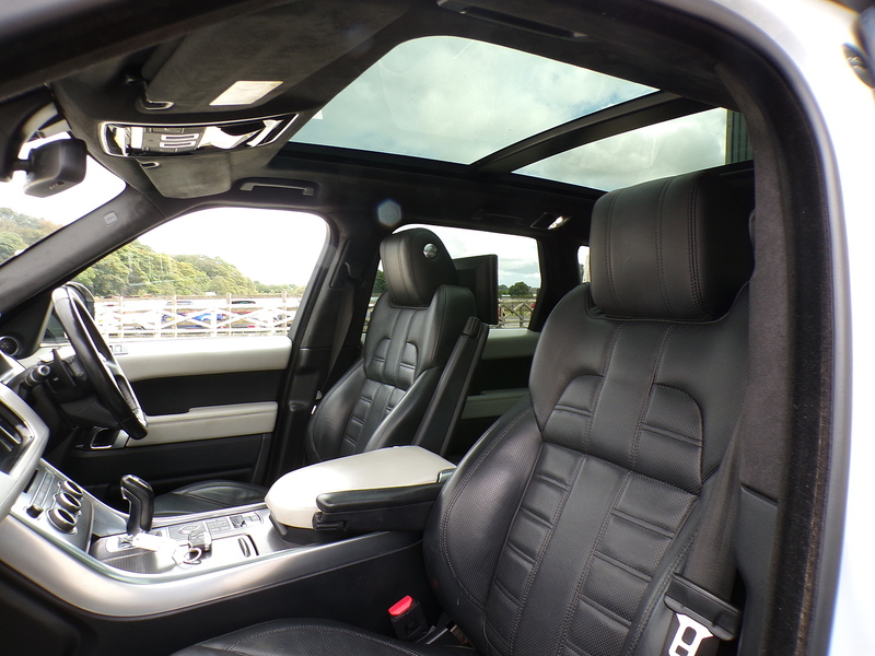 Land Rover Range Rover Sport SD V6 Autobiography Dynamic - U2099