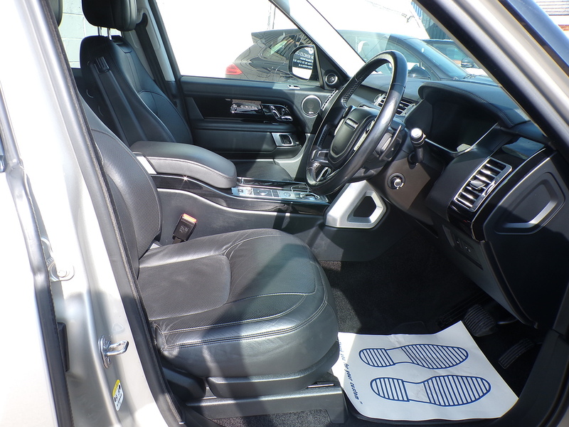 Land Rover Range Rover TD V6 Vogue - U2100