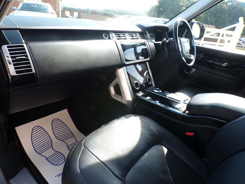 Land Rover Range Rover TD V6 Vogue - U2100