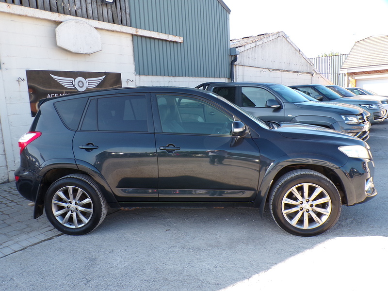 Toyota RAV4 D-CAT SR - U2103