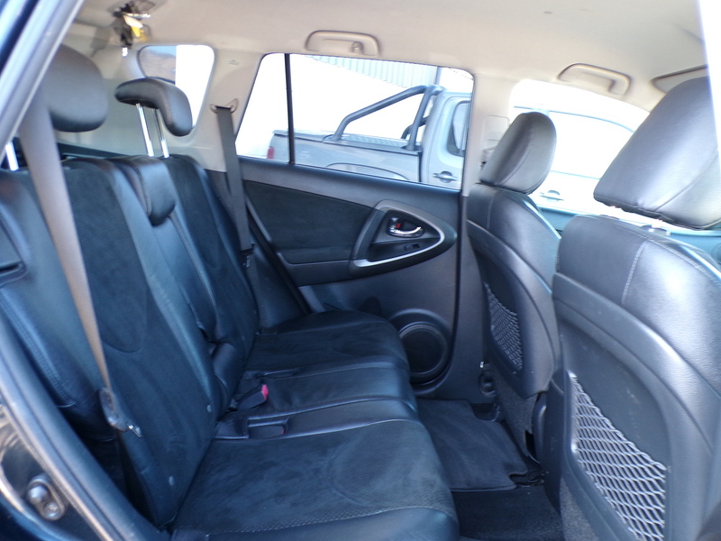 Toyota RAV4 D-CAT SR - U2103