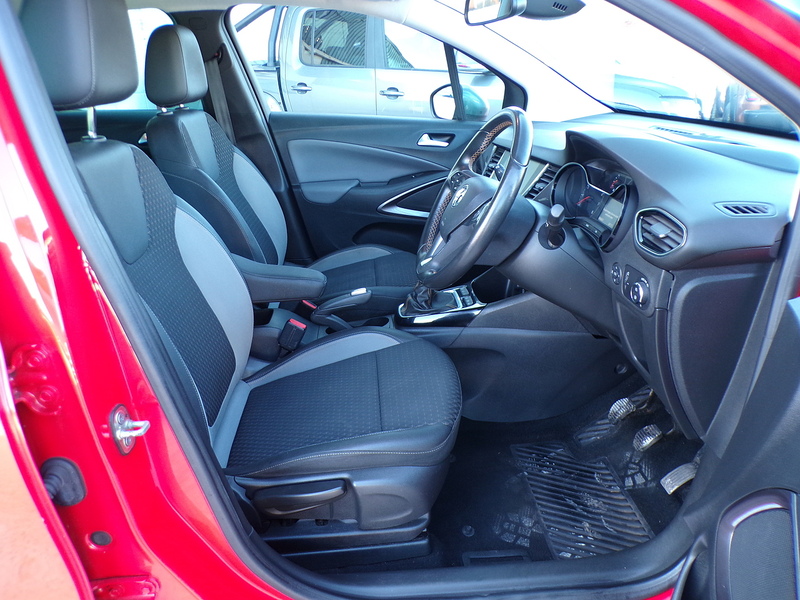 Vauxhall Crossland X Turbo Ultimate - U2104
