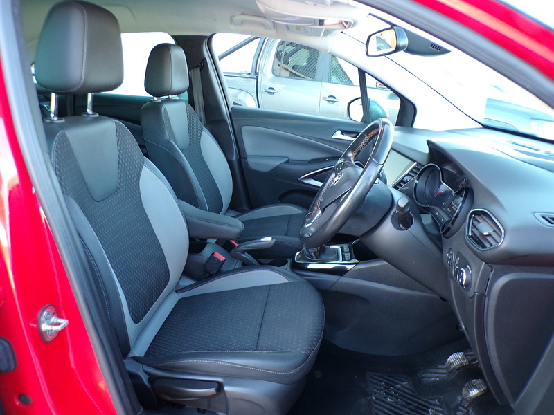 Vauxhall Crossland X Turbo Ultimate - U2104