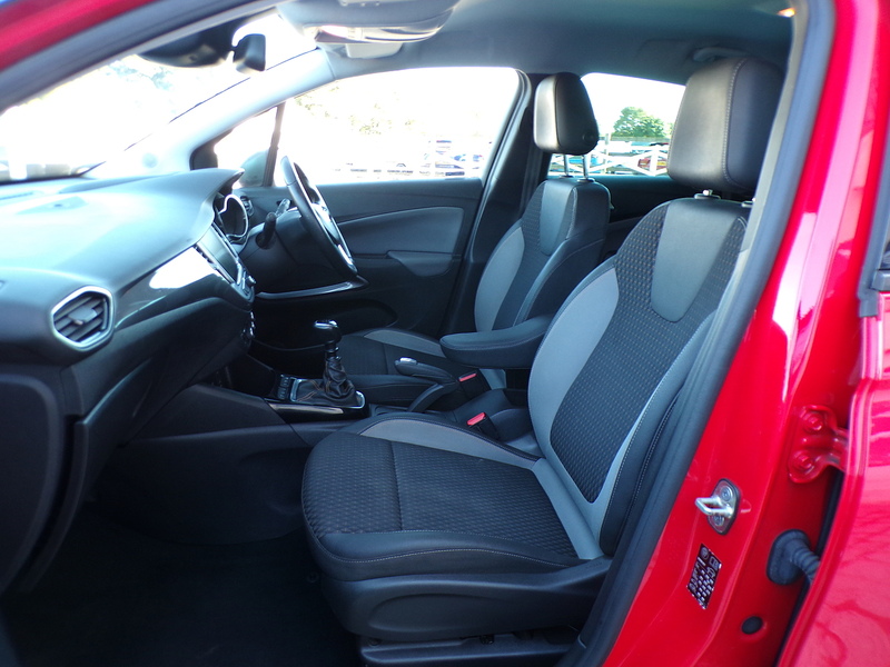 Vauxhall Crossland X Turbo Ultimate - U2104
