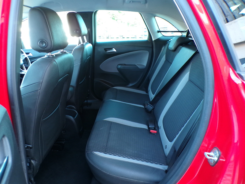 Vauxhall Crossland X Turbo Ultimate - U2104