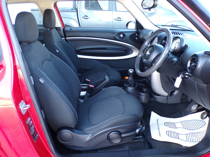 MINI Paceman Cooper - U2105