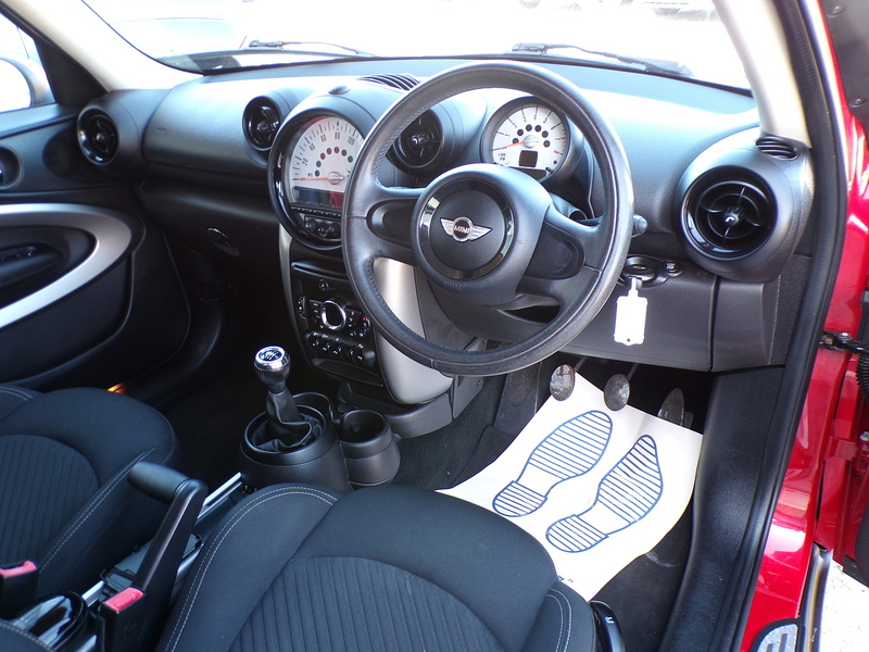 MINI Paceman Cooper - U2105