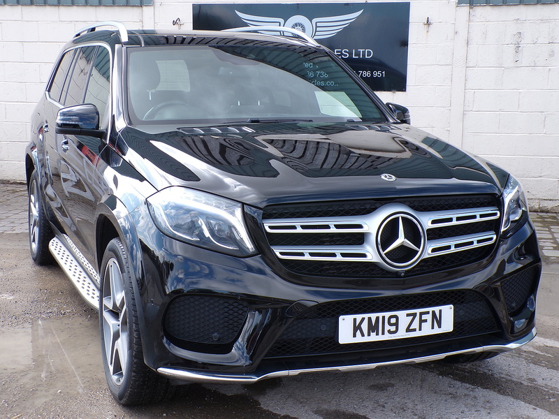 Mercedes-Benz GLS GLS350d V6 AMG Line - U2109