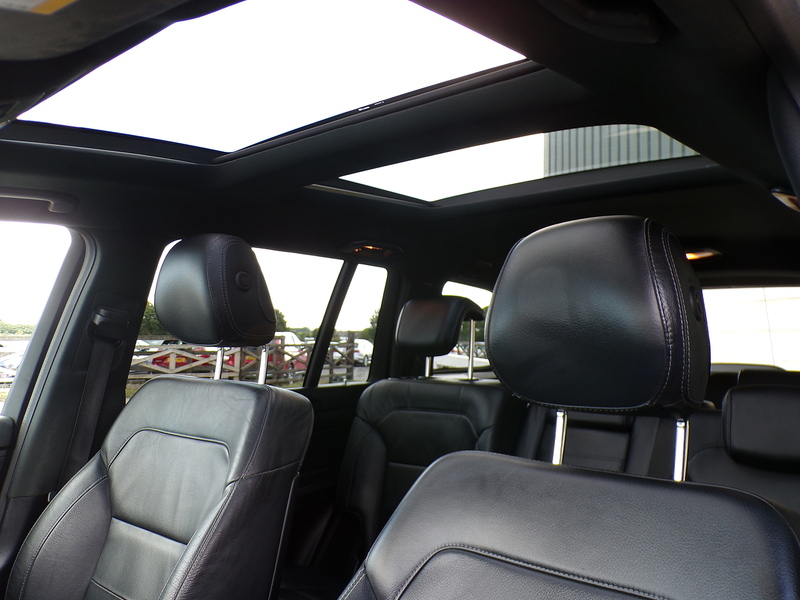 Mercedes-Benz GLS GLS350d V6 AMG Line - U2109