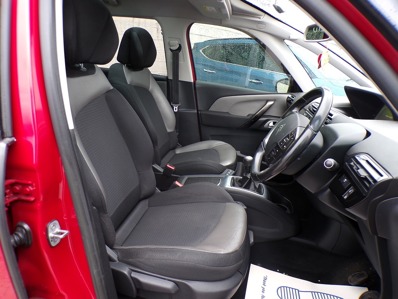 Citroen Grand C4 Picasso e-HDi Exclusive+ - U2111