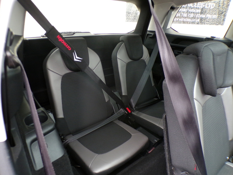 Citroen Grand C4 Picasso e-HDi Exclusive+ - U2111
