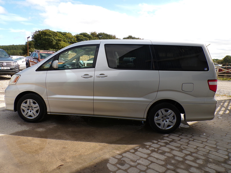 Toyota ALPHARD  - U2112