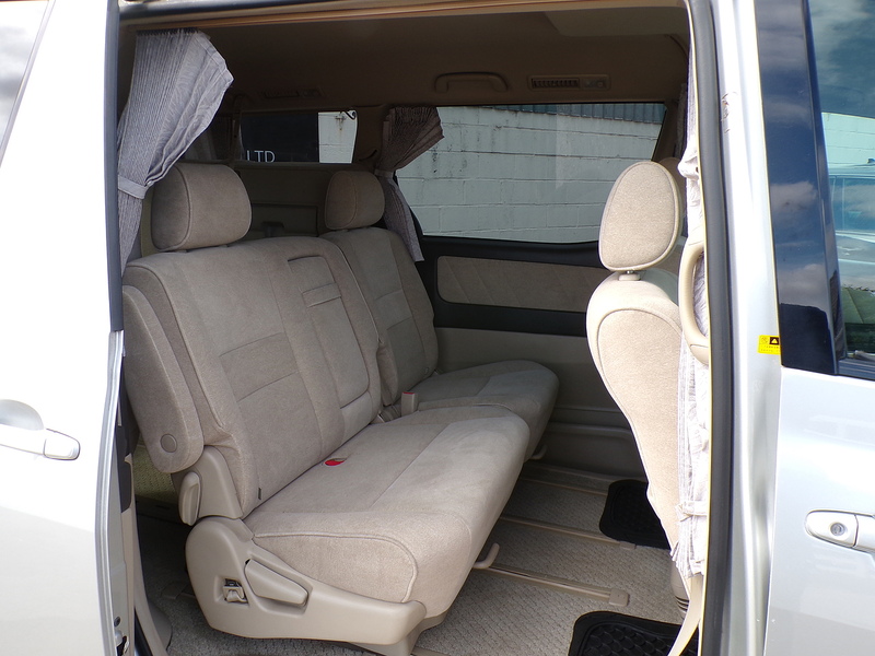 Toyota ALPHARD  - U2112