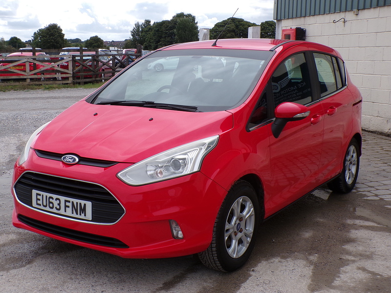 Ford B-Max Zetec - U2113