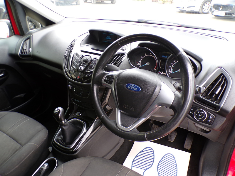 Ford B-Max Zetec - U2113