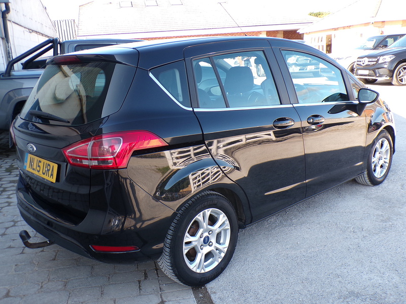 Ford B-Max TDCi Zetec - U2117