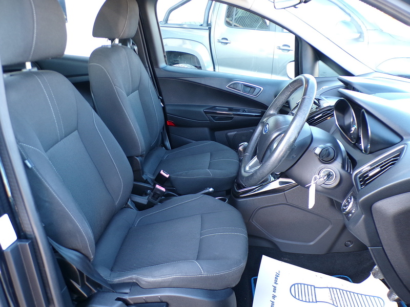 Ford B-Max TDCi Zetec - U2117