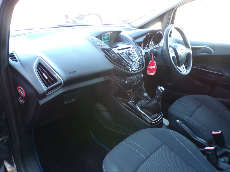 Ford B-Max TDCi Zetec - U2117