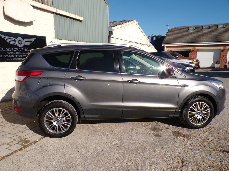 Ford Kuga TDCi Titanium - U2119