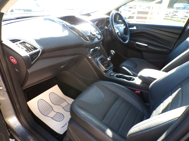 Ford Kuga TDCi Titanium - U2119