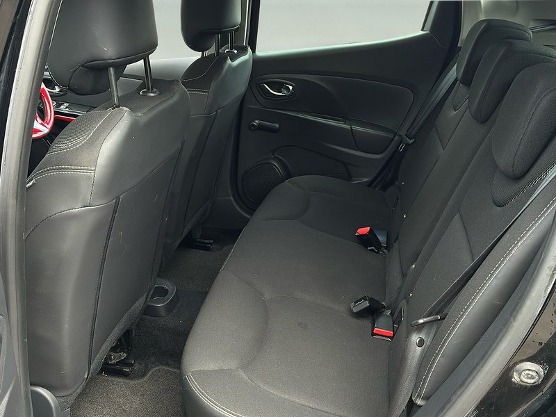 Renault Clio dCi Dynamique MediaNav - U2121