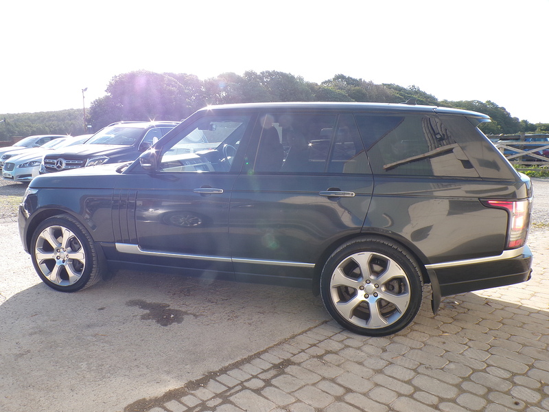 Land Rover Range Rover SD V8 Vogue SE - U2122