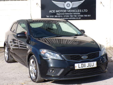 Kia ProCeed 1.4 HDi VTR+ Hatchback 5dr Diesel Manual Euro 5 (70 ps)