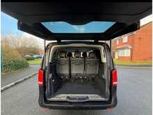 Mercedes-Benz V-Class V 220 D Amg Line L