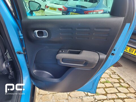 1.2 PureTech Flair SUV 5dr Petrol Manual 6 Spd Euro 6 (s/s) (110 ps)