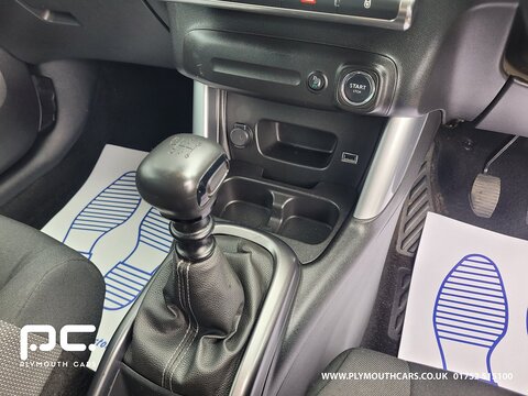 1.2 PureTech Flair SUV 5dr Petrol Manual 6 Spd Euro 6 (s/s) (110 ps)