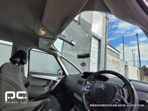 1.6 HDi VTR+ MPV 5dr Diesel EGS6 Euro 4 (110 ps)