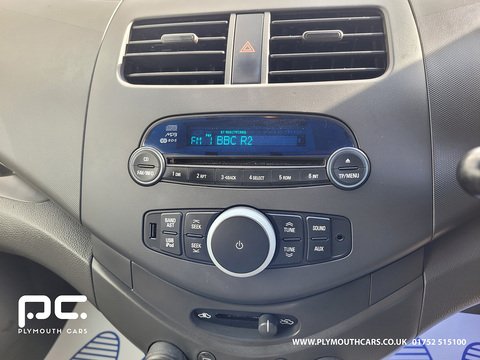 1.0i + Hatchback 5dr Petrol Manual Euro 5 (No a/c) (68 ps)