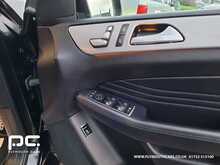 Mercedes-Benz GLE GLE350d V6 AMG Line