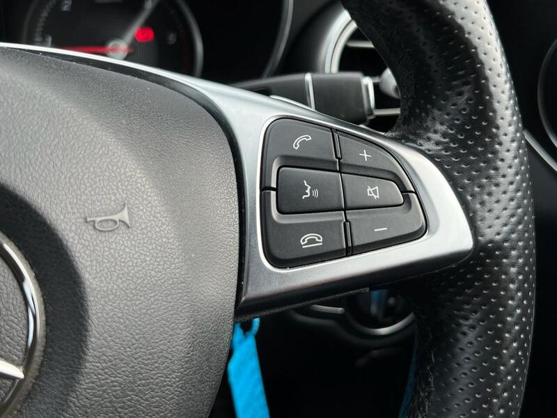 MERCEDES-BENZ C-CLASS 2.1 C220 D AMG LINE PREMIUM 4d 170 BHP FULL SERVICE HISTORY|PANORAMIC ROOF - U10000