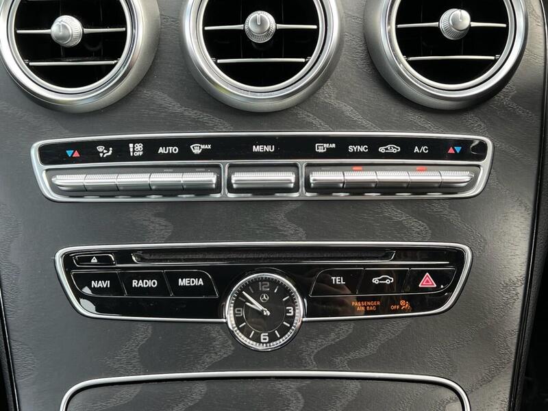 MERCEDES-BENZ C-CLASS 2.1 C220 D AMG LINE PREMIUM 4d 170 BHP FULL SERVICE HISTORY|PANORAMIC ROOF - U10000