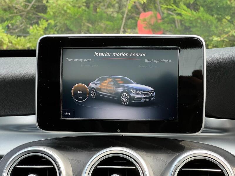 MERCEDES-BENZ C-CLASS 2.1 C220 D AMG LINE PREMIUM 4d 170 BHP FULL SERVICE HISTORY|PANORAMIC ROOF - U10000