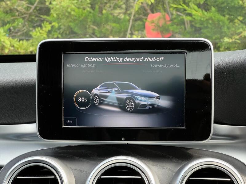 MERCEDES-BENZ C-CLASS 2.1 C220 D AMG LINE PREMIUM 4d 170 BHP FULL SERVICE HISTORY|PANORAMIC ROOF - U10000