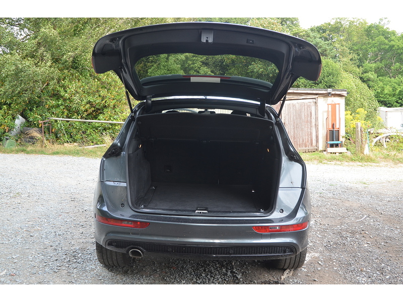 Audi Q5 TDI S line Plus - U10020