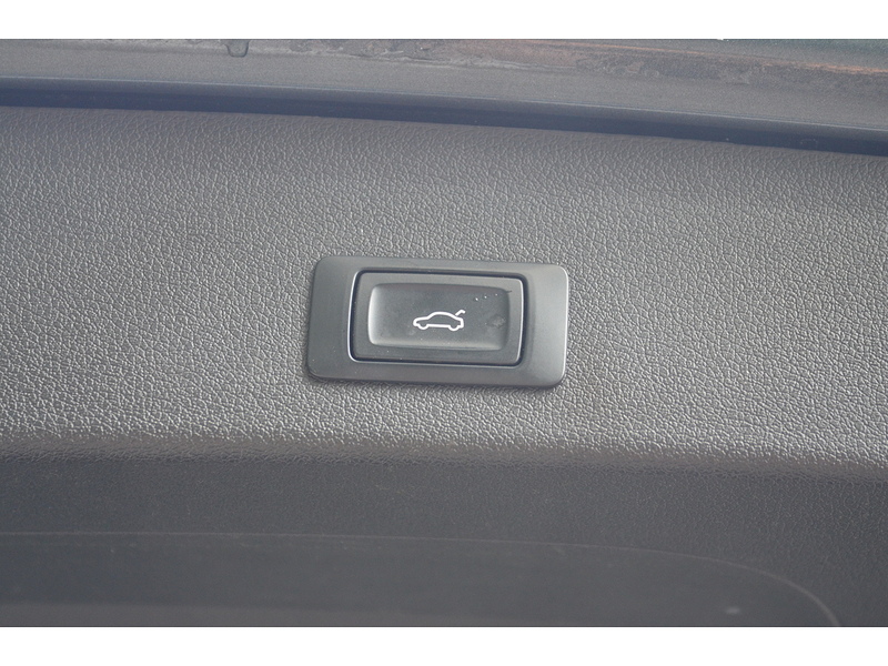 Audi Q5 TDI S line Plus - U10020