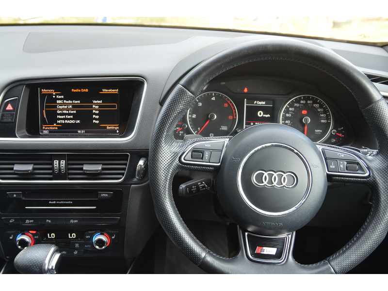 Audi Q5 TDI S line Plus - U10020