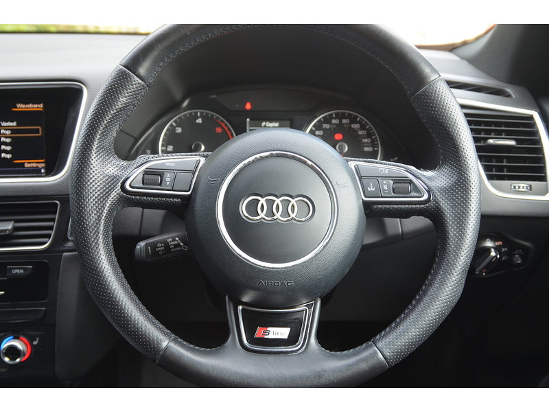 Audi Q5 TDI S line Plus - U10020